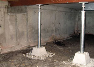 Crawl space jack post installation Troutdale